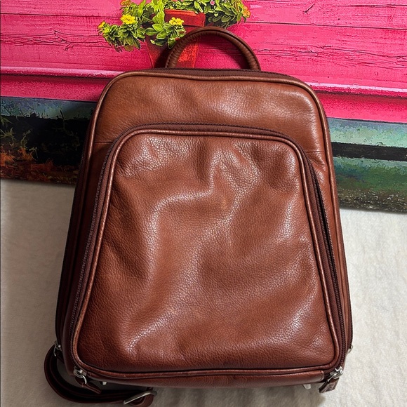 MAGELLAN’S Brown Leather Double Zip Backpack - Picture 2 of 10